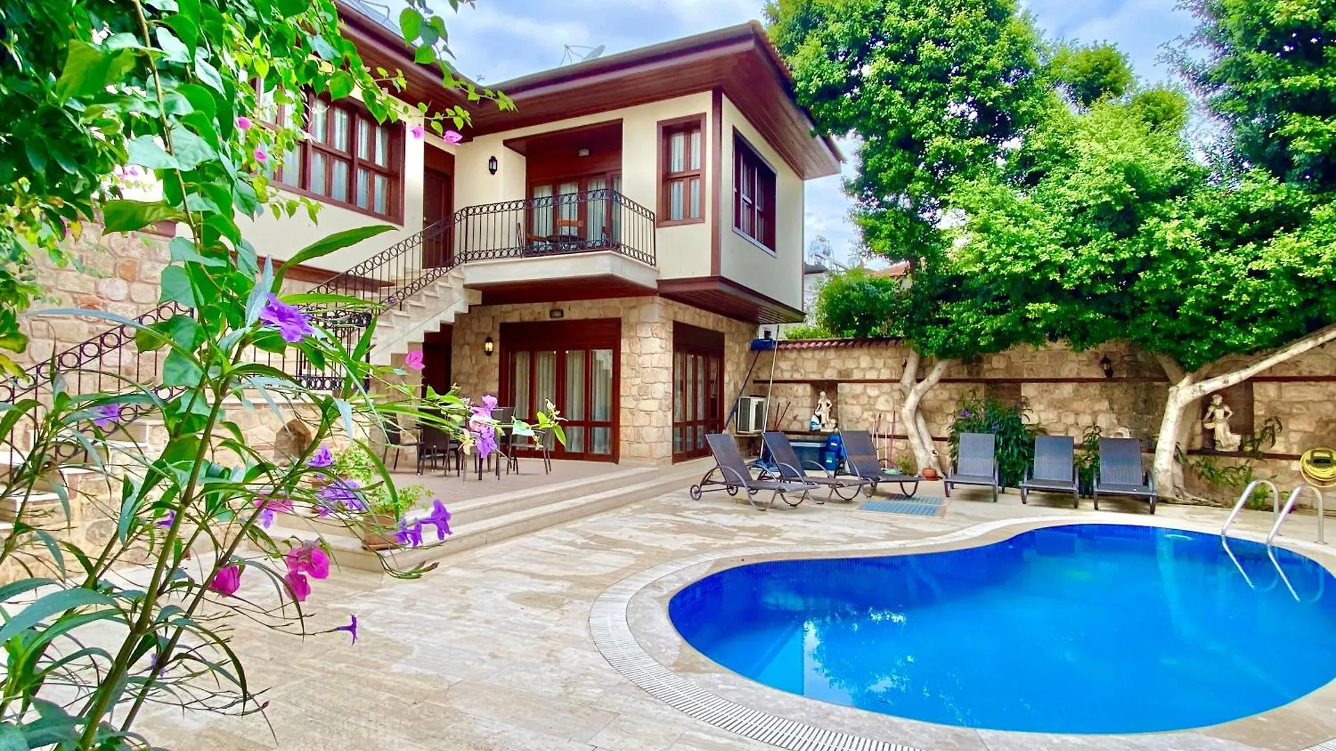 Attalos Villa Antalya