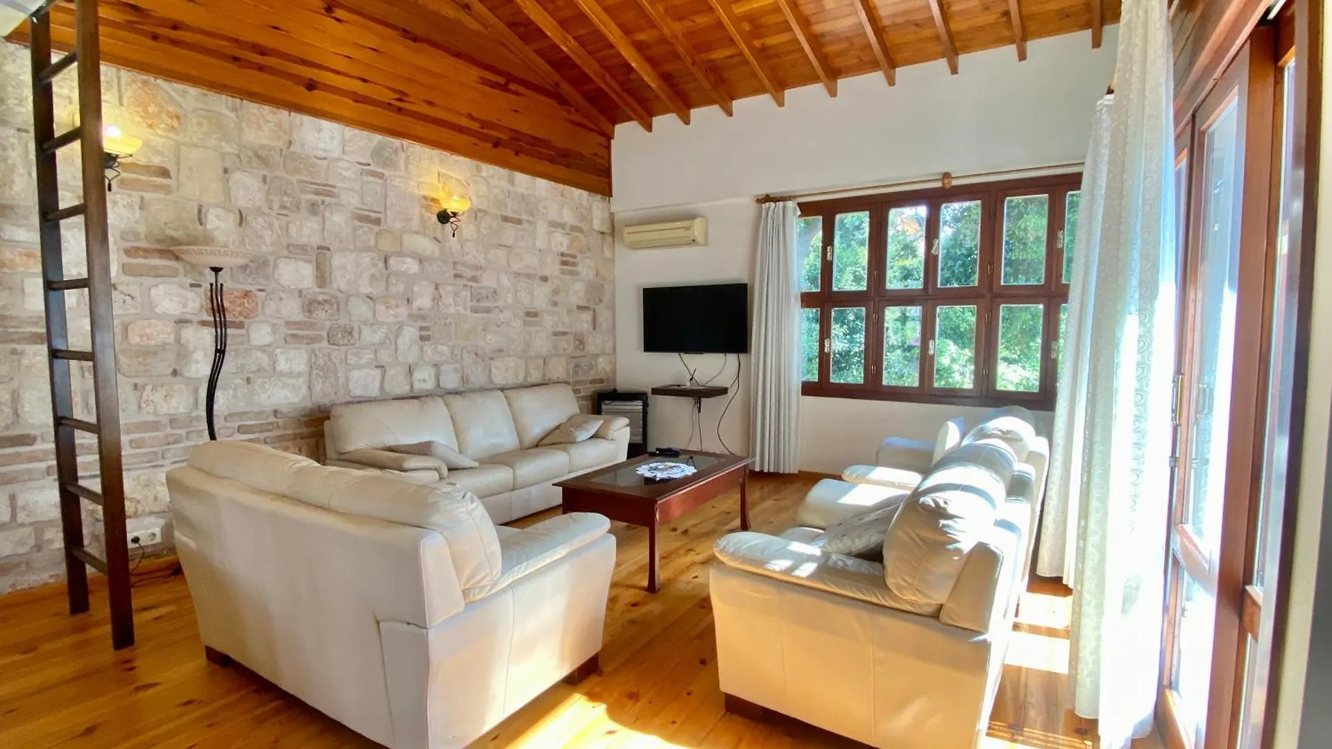 Attalos Villa Antalya